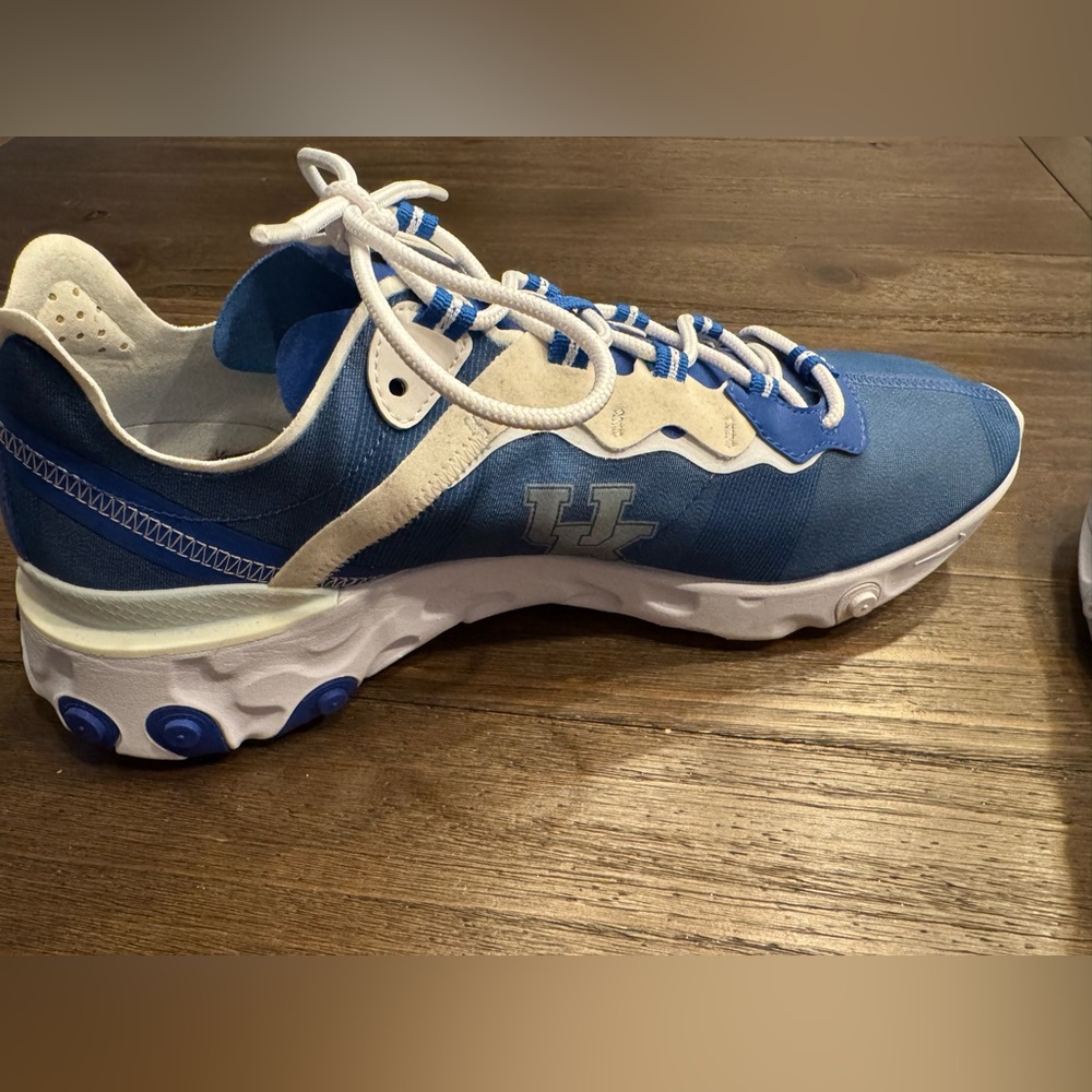 Nike React Kentucky Edition - Picture 6 of 6